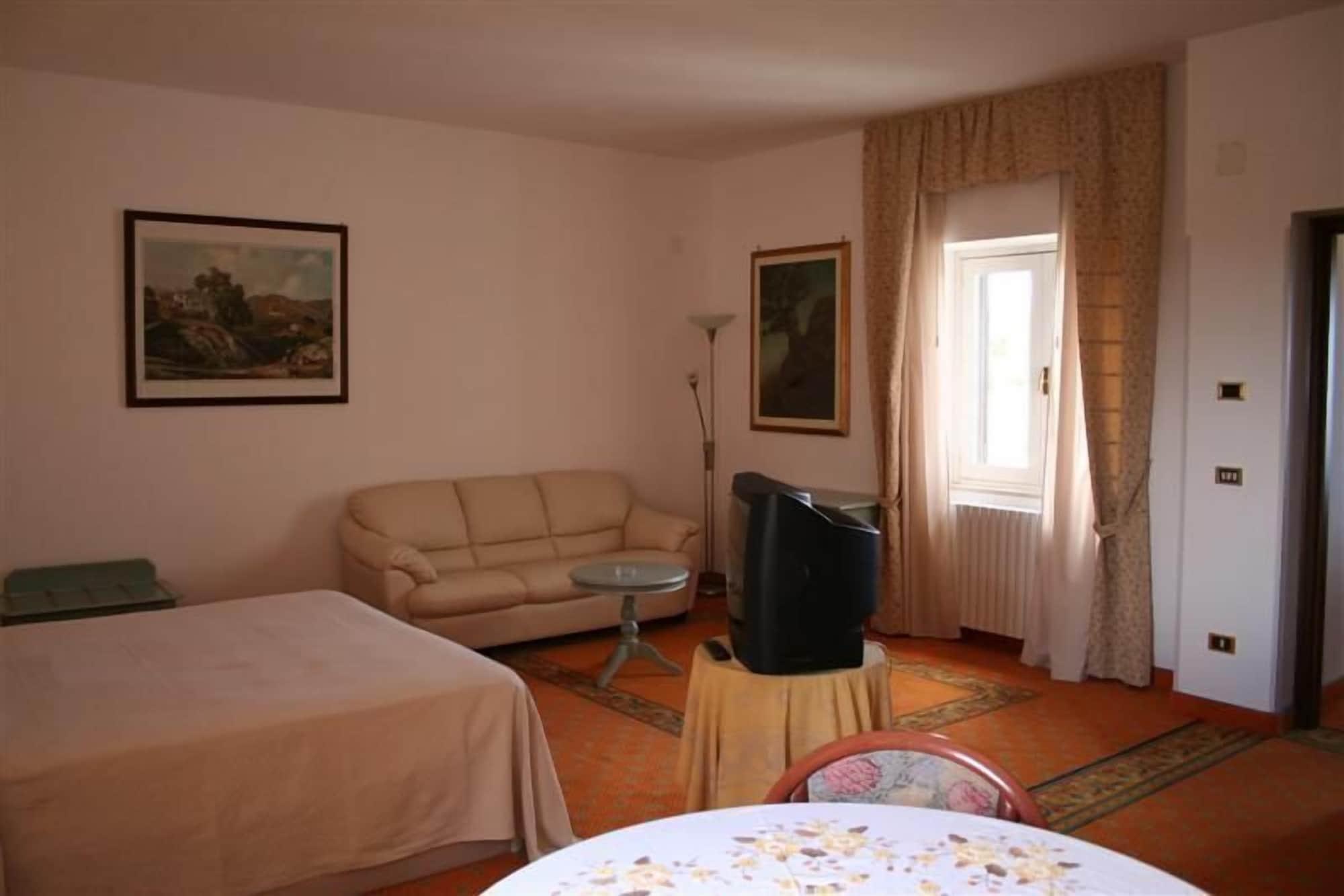 Hotel Incanto Ostuni Exterior photo